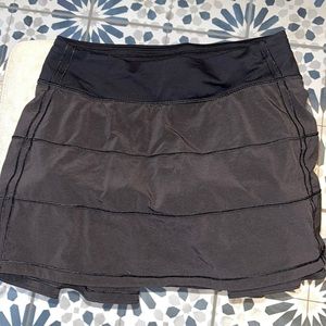 Black lulu lemon tennis skirt